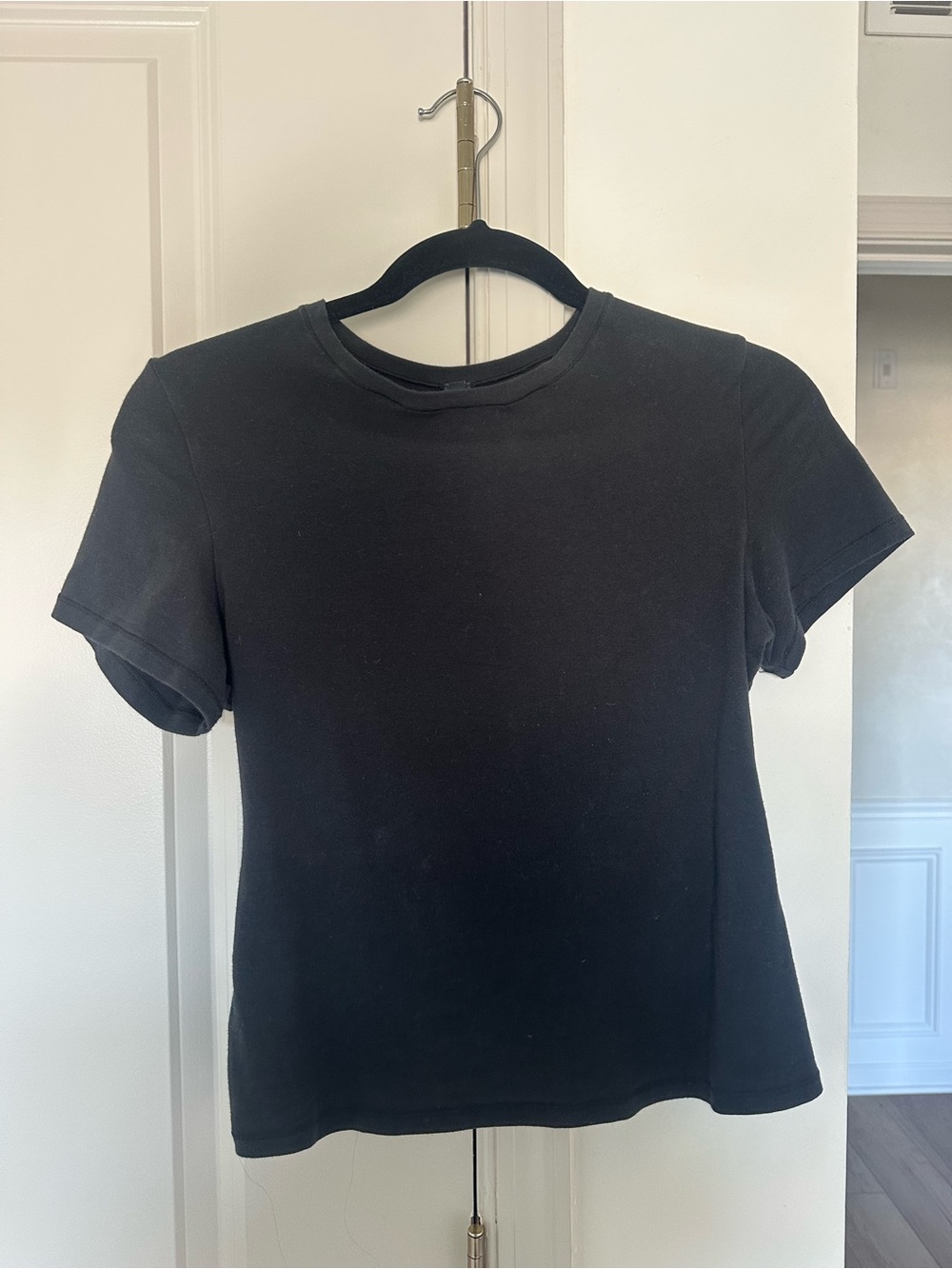 SKIMS Black Short Sleeve Cotton Crewneck Tee